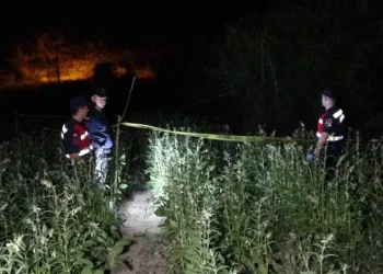 16 yaşındaki çocuk, vurulmuş halde bulundu