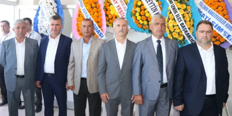 İznik Zeytin Kooperatifi yeni yönetimini seçti