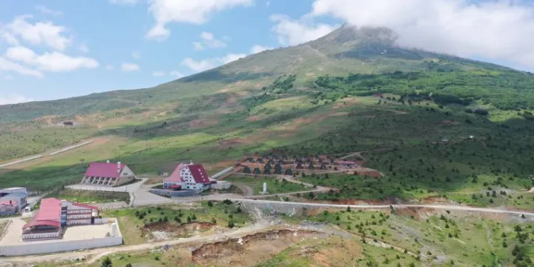 Yıldız Dağı Kayak Merkezi yeni sezona hazırlanıyor