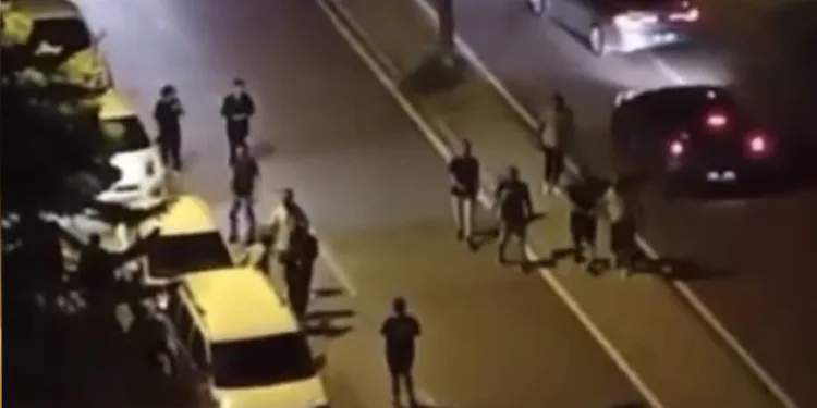 Bursa’da ‘laf atma’ tartışması kavgaya döndü