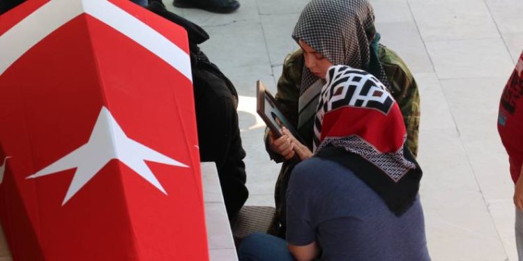 Kazada ölen astsubay Amasya’da toprağa verildi