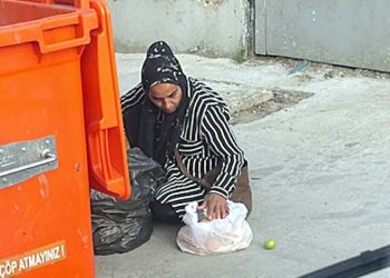 Dilencilerin yeni oyunu