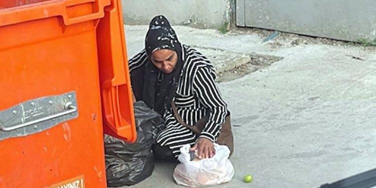 Dilencilerin yeni oyunu