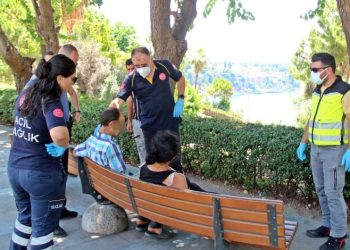 Sevgililerin kıskançlık kavgası bezdirdi