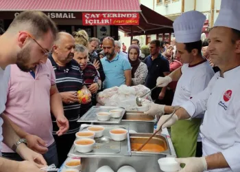 Bursa’da yılda bir kez pişen çorba