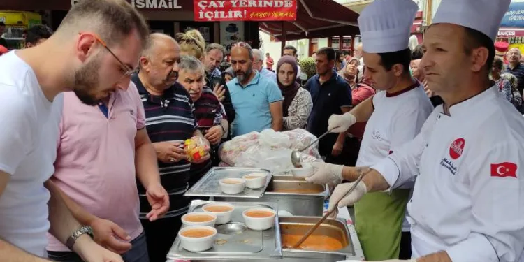 Bursa’da yılda bir kez pişen çorba
