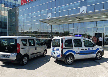 Hastaneye silahlı saldırı! Bir doktor hayatını kaybetti