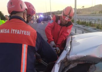 İstanbul İzmir Otobanı’nda feci kaza! 5 ölü