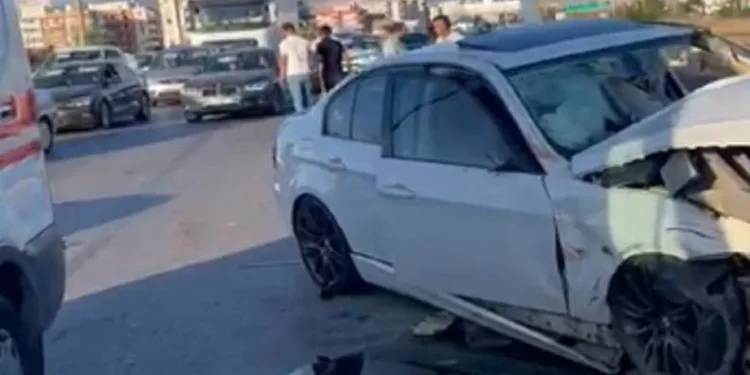 İzmir’de feci kaza: 1 ölü, 2 yaralı