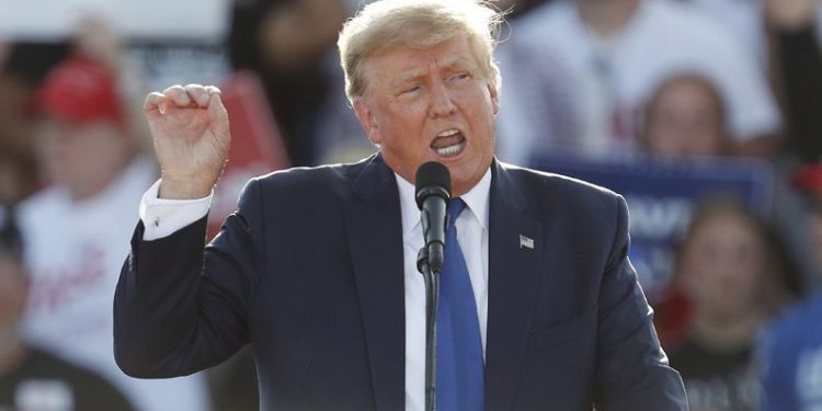 Trump’tan başkanlık seçimlerine adaylık sinyali