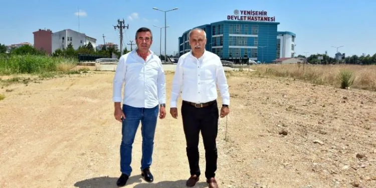 Yenişehir’de yol çalışmaları devam ediyor