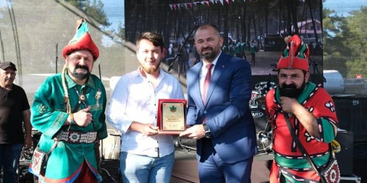 Bursa’da 29. Karagöz Festivali’nde renkli görüntüler