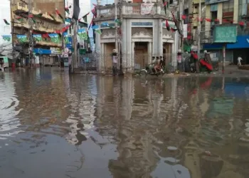 Pakistan’daki Muson yağmurlarında can kaybı 77’ye yükseldi