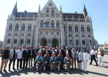 Türk kökenli milletler Macaristan’da buluştu