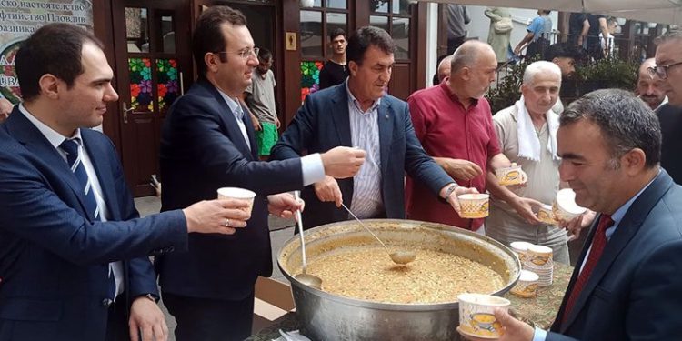 Osmangazi, manevi değerleri Balkanlar’da yaşatıyor