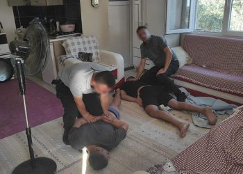 Bursa’da gece kulübü saldırganları yakalandı