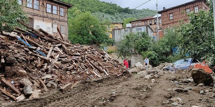 Bursa’da selin bilançosu gün aydınlanınca ortaya çıktı