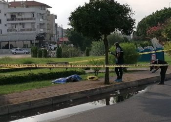 Yolcu otobüsünden indi, silahlı saldırıda öldürüldü