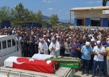 Bursa’da TIR kazasında ölenler defnedildi