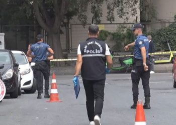 İstanbul’da sokak ortasında cinayet