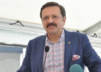 Hisarcıklıoğlu Karacabey’de okul sözü verdi