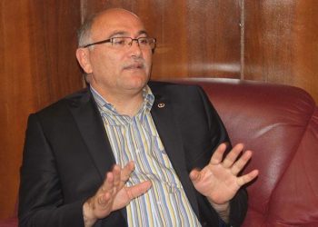 Balıkesir’de eski milletvekiline yumruklu saldırı