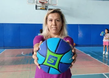 Kadın muhtar şampiyonlar yetiştiriyor