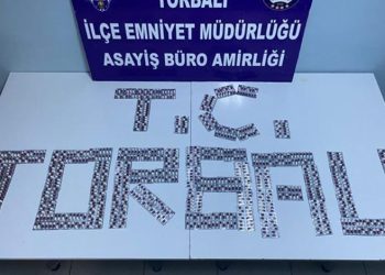 İzmir’de bir kişiden 980 adet sentetik ecza ele geçirildi