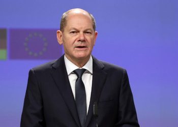 Vergi kaçakçılığı iddialarını reddetti