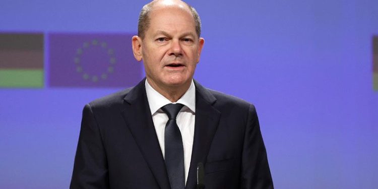 Vergi kaçakçılığı iddialarını reddetti