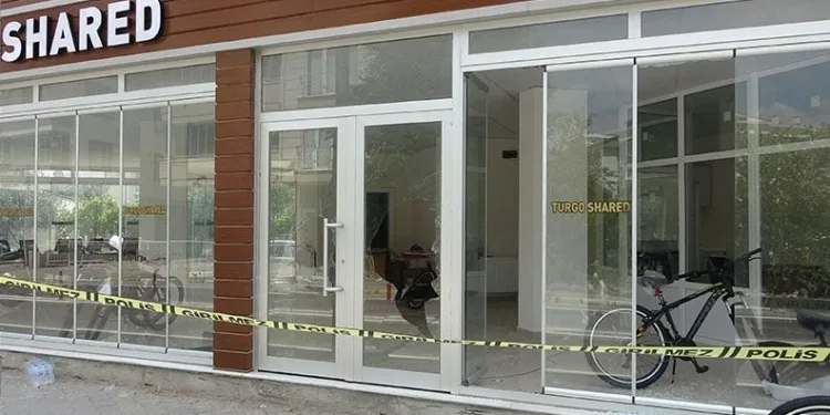 25 bin kişiyi dolandırıp özür dilediler