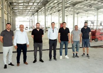 Yenişehir Kapalı Pazar yeri gün sayıyor