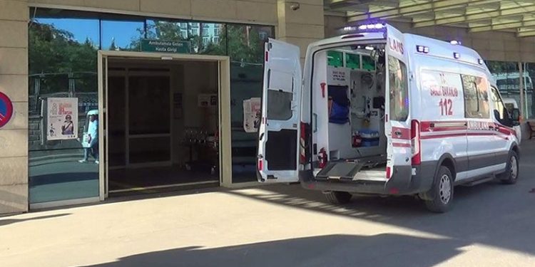 Siirt’te askeri araç ile kamyonet çarpıştı: 5 yaralı