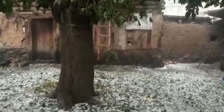 Kütahya’da dolu yağışı