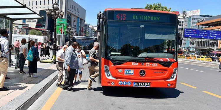Ankara’da otobüste ücretsiz internet dönemi başlıyor