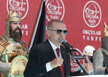 “Vatanımızı bölmeye, çalışanın gözünün yaşına bakmayız”