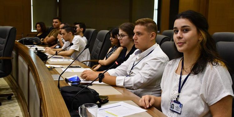 Bursa Büyükşehir’de stajyerler oryantasyon eğitiminde