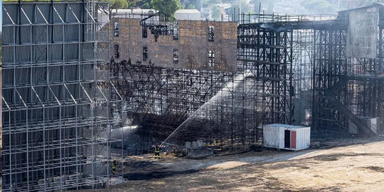 Dünyaca ünlü film stüdyosunda yangın