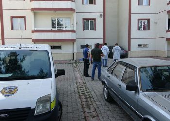 6’ıncı kattan düşen adam hayatını kaybetti