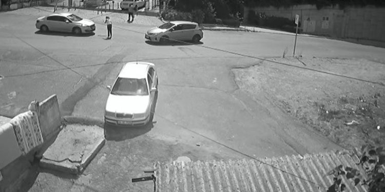 İstanbul’da tartıştığı kadın üzerine aracını sürüdü
