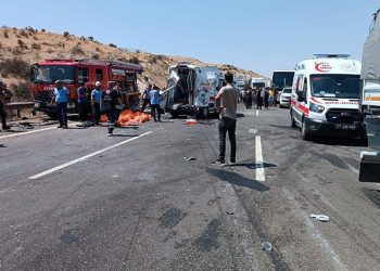 Gaziantep’te kaza: 16 ölü, 21 yaralı