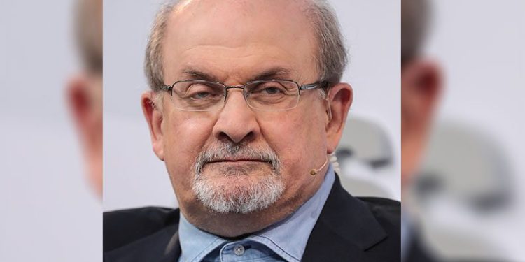 İngiliz yazar bıçaklı saldırıya uğradı