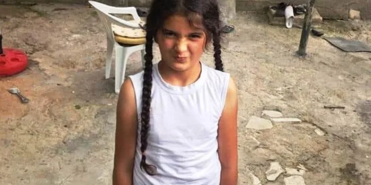 Serinlemek için girdiği barajda boğuldu