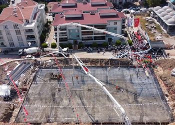 Mudanya kapalı pazar yerinin temeli törenle atıldı