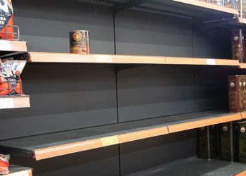 Batman’da Tarım Kredi marketinde raflar boşaldı