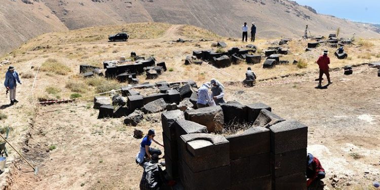 Bitlis’te Urartu’nun gizemi araştırılıyor