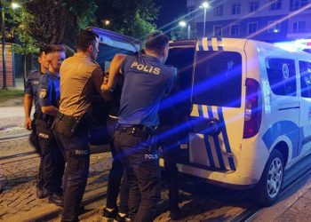 Kocaeli’de bekçilere bıçak çekildi, ortalık karıştı