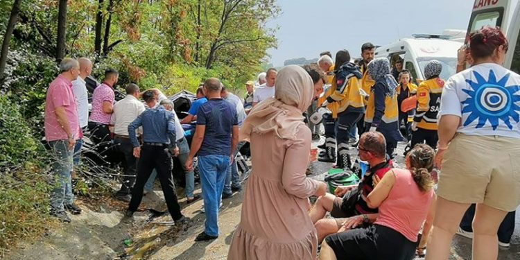 Bursa’da kanala düşen araçta can pazarı