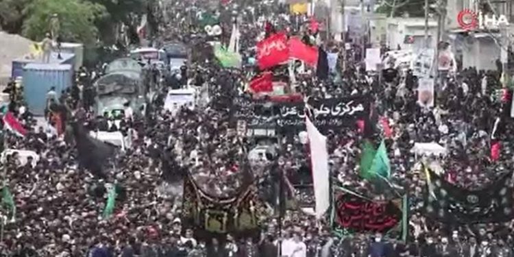 Pakistan’daki Muharrem ayı etkinliğinde 6 kişi öldü