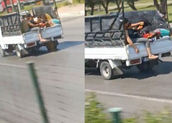 Bursa’da kamyonet kasasında tehlikeli yolculuk